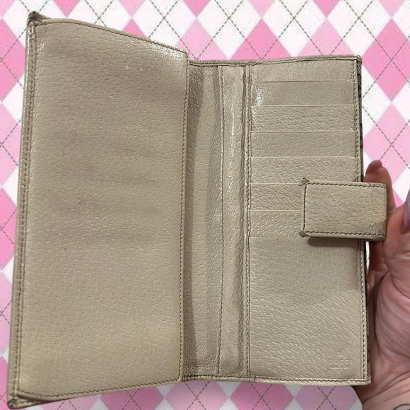 gucci brown and tan GG canvas continental wallet with gold hardware - Picture 4 of 7